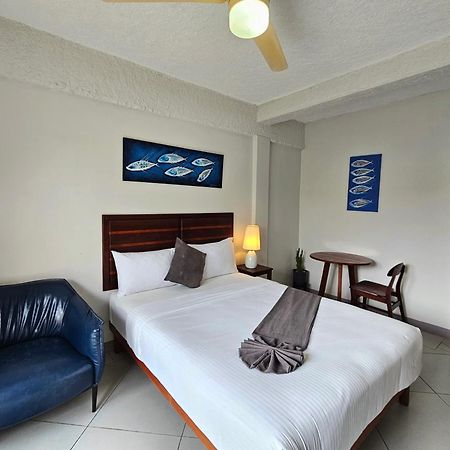 Sanalae Apartments Honiara Esterno foto
