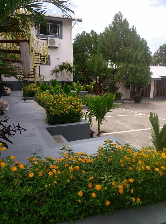 Sanalae Apartments Honiara Esterno foto