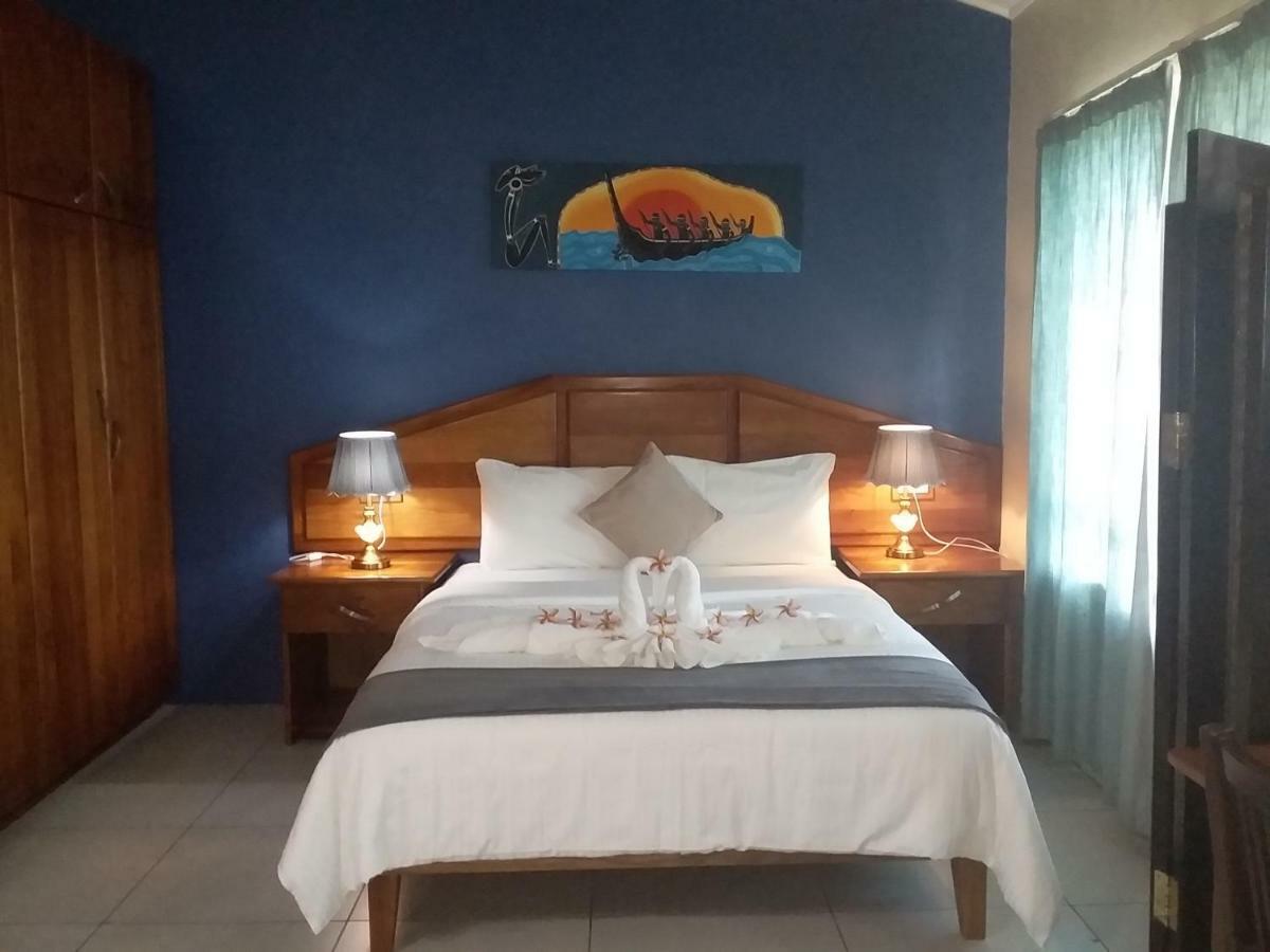 Sanalae Apartments Honiara Esterno foto